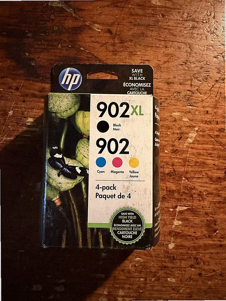 New Genuine HP 902XL Black HP 902 Regular Color Ink Cartridges Reatail Box 2022